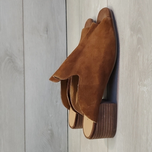 Lucky Brand "Like New" Noomrie Slide Suede Heeled  Sandals shoes sz 7M - Picture 3 of 13